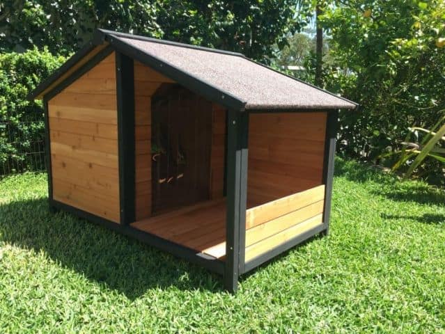 giant outdoor dog kennel